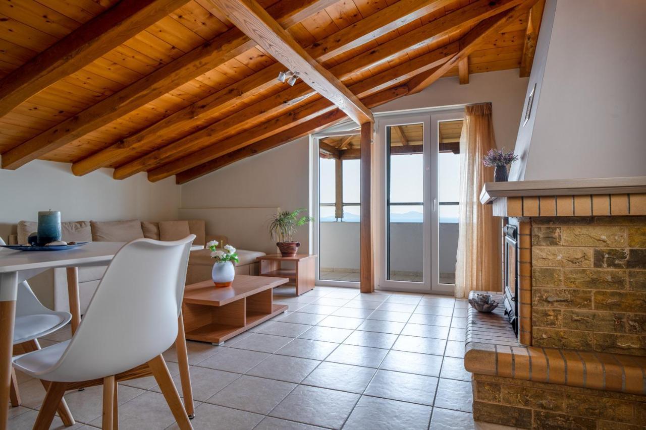Pantheon Attic Apartman Alónnisos Kültér fotó